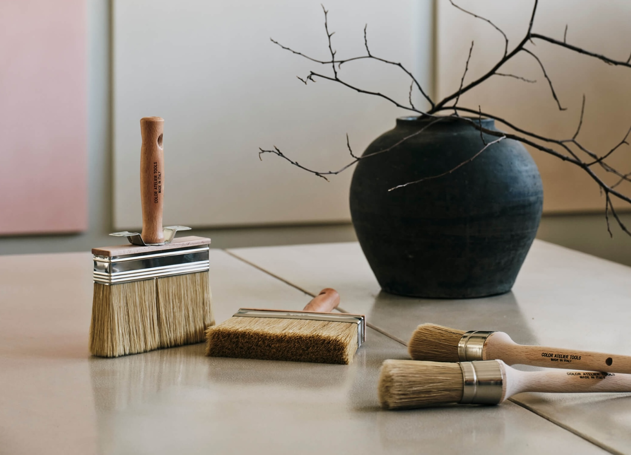 Limewash paint brush trowels polished plaster Color Atelier